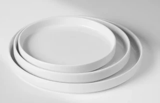 Tallerken med høy kant Oslo, Ø240 mm 