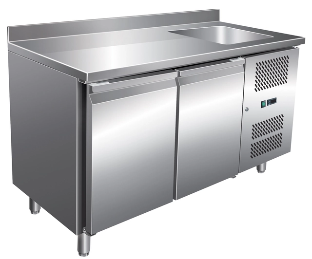 Kjølebenk med kum 2 dørs, 151 cm 